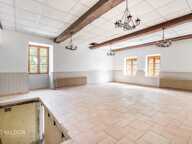 Maison de 150 m² à finir d'aménager dans l'enceinte du château — photo 3
