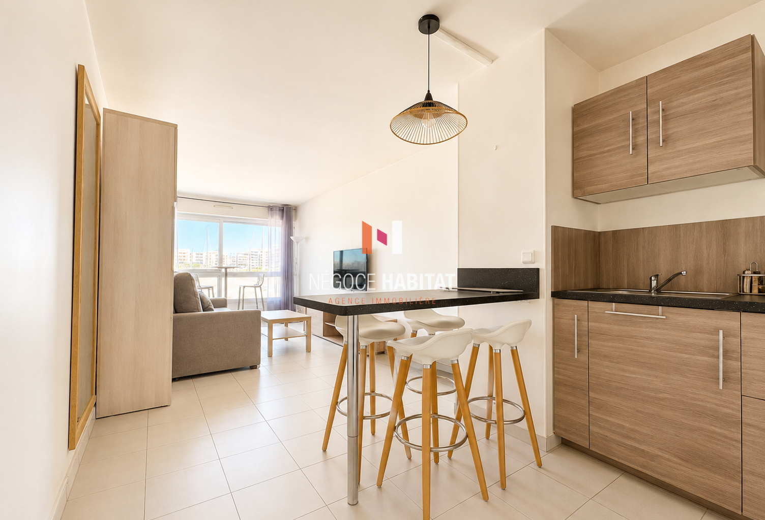 Appartement T1 bis à vendre - Carnon — photo 1