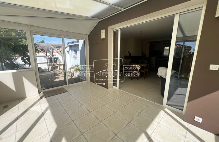 Maison familiale de plain-pied 129 m²  DIVATTE SUR LOIRE — photo 4