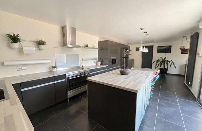 Pont-Sainte-Maxence, Quartier Sarron - Maison avec charme, volumes et prestations de qualité — photo 4