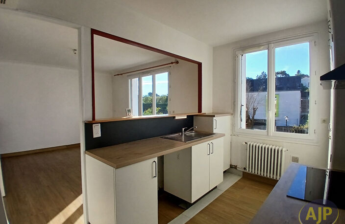 T4 au coeur de CLISSON — photo 4