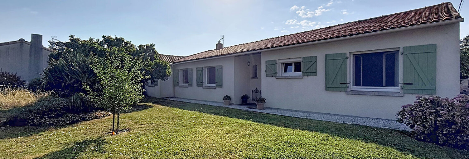 Maison 9 Pièces 216 m² à vendre à Saint-Mars-de-Coutais (44680)