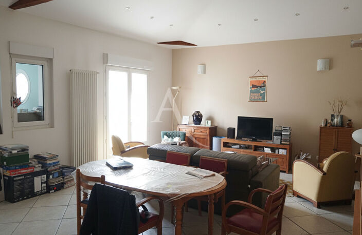 Maison Rochefort, 2 chambres, quartier Gambetta — photo 3