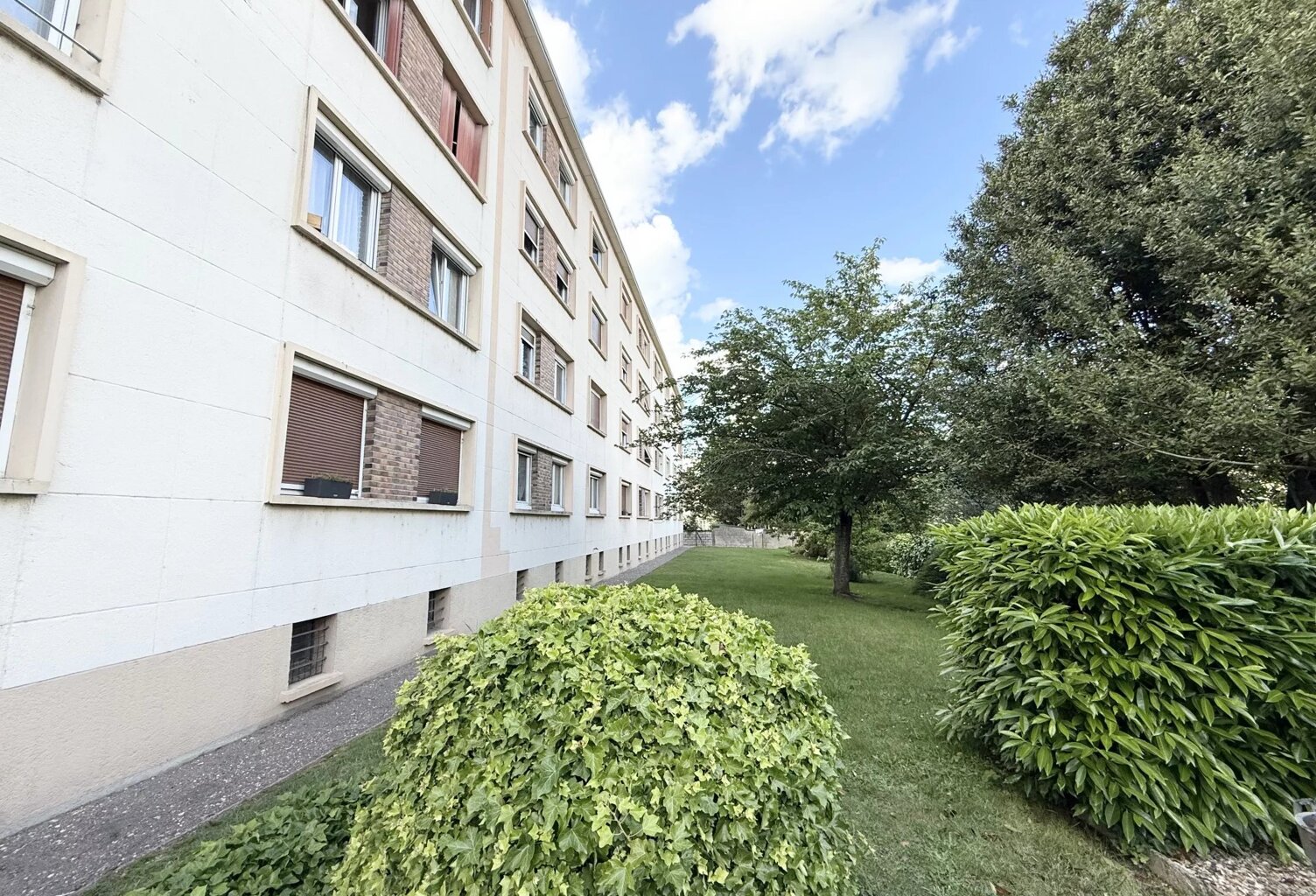 Appartement - Melun Centre – 4 pièces lumineux au dernier étage avec garage, à 5 min de la gare — photo 1