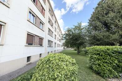 Appartement 4 pièces 148610 €