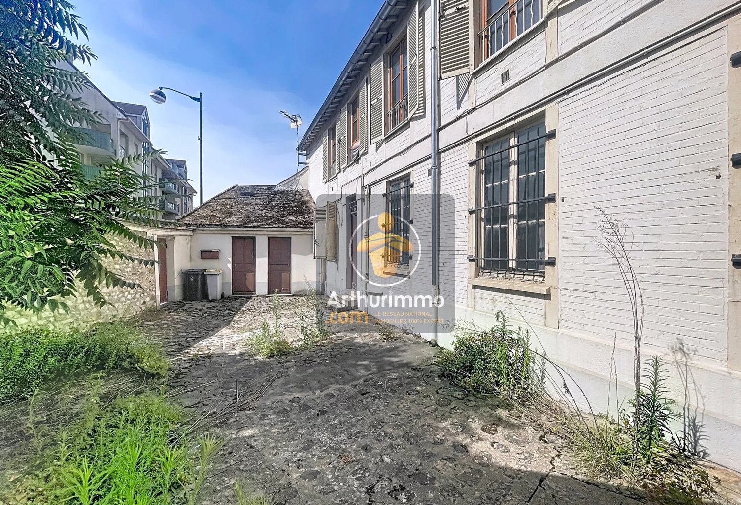 Appartement 3 pièces avec dépendances et cour privative, Centre-ville de Melun — photo 1