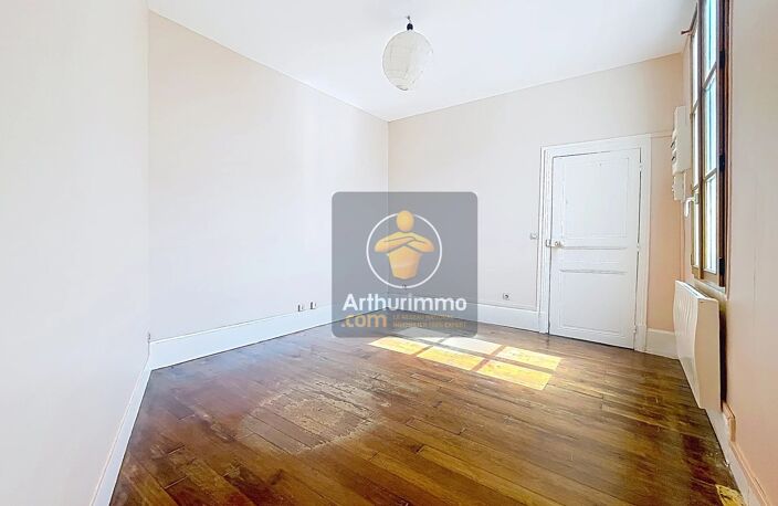 Appartement 3 pièces avec dépendances et cour privative, Centre-ville de Melun — photo 3