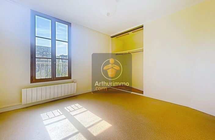Appartement 3 pièces avec dépendances et cour privative, Centre-ville de Melun — photo 4