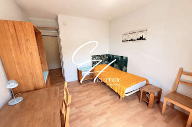 Appartement 1 pièces 470 €