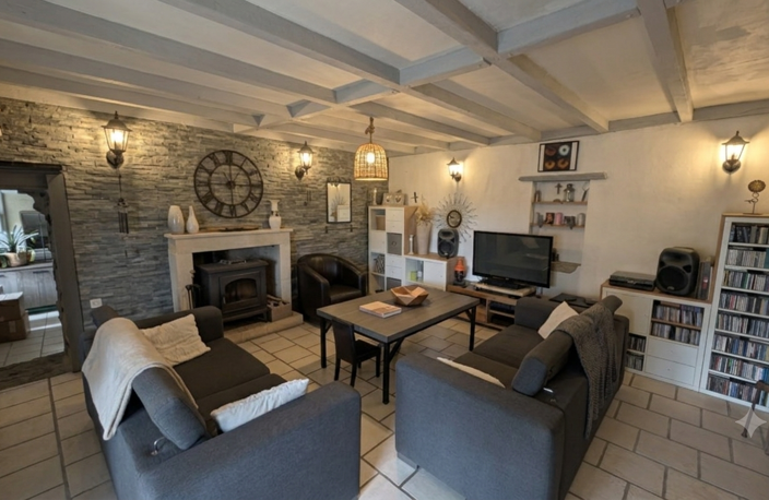Maison en pierre de 163m2 MERVENT Proche du Lac. — photo 3