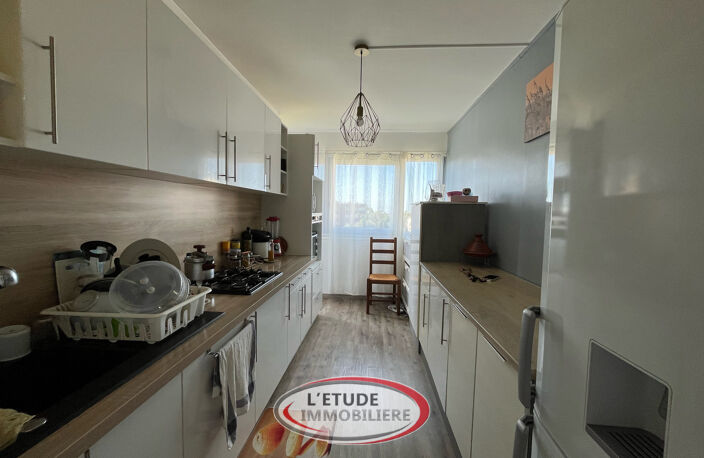 Nantes Croix-Bonneau: Appartement T4 rénové — photo 2