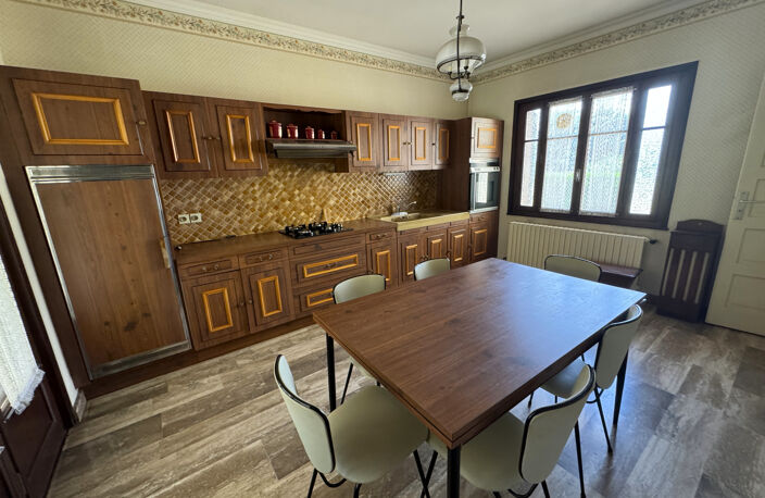 Maison 10 pièces - 270m2 — photo 3