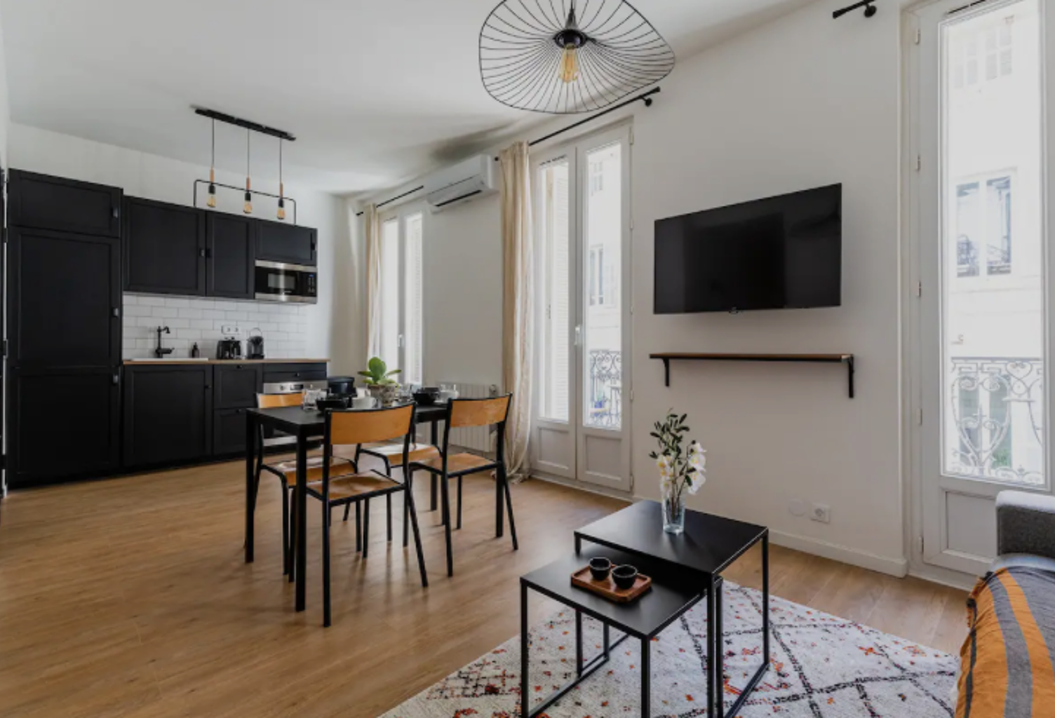 Annonce Location Meublée : Appartement T3 au Panier, Marsei — photo 1