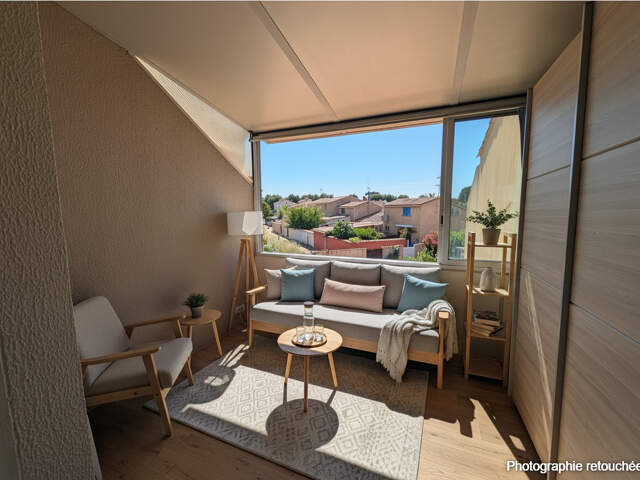 À vendre   Appartement proche du Port Miramar à La Londe-les — photo du bien