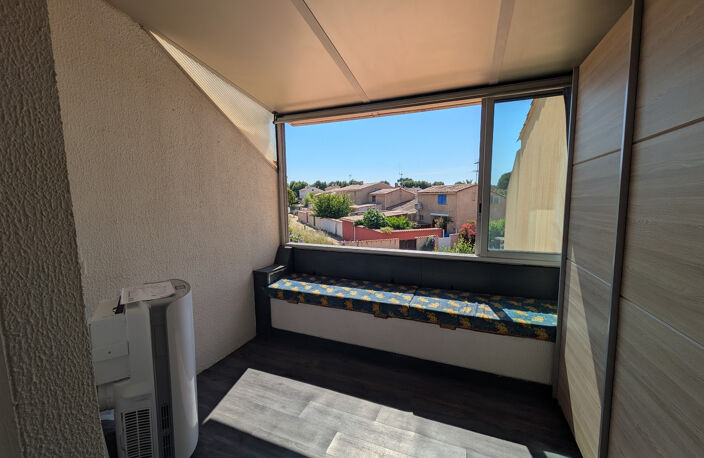 À vendre   Appartement proche du Port Miramar à La Londe-les — photo 3