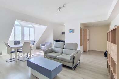 Appartement 2 pièces 900 €