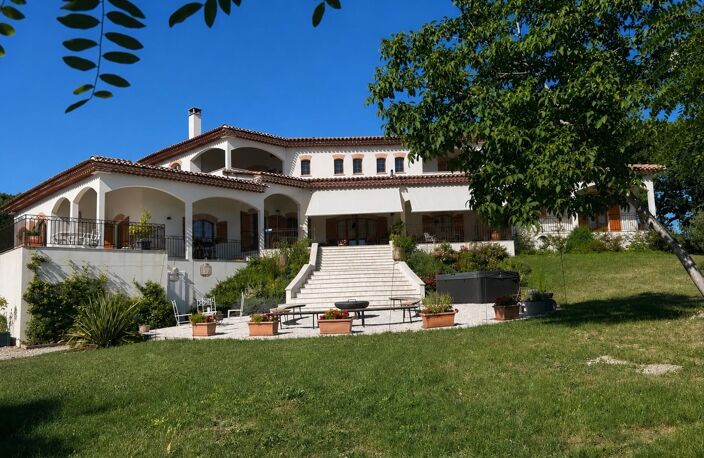 Propriété d'exception avec maison d'amis, parc paysager et plus de 4 hectares  Laroque-Timbaut — photo 2