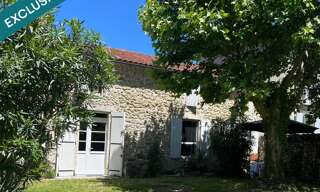 Maison 5 Pièces 150 m² à vendre à Couquèques (33340)