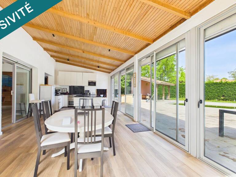 VILLA sur parcelle de 2800m² — photo 1