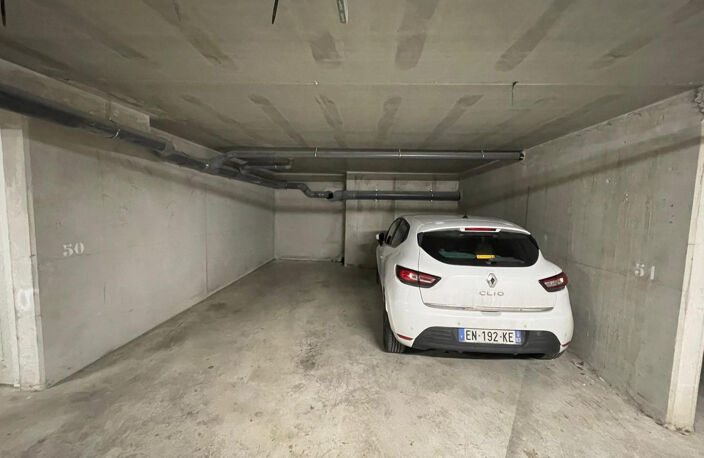 Place de Parking Jardin des Accates 28 chemin des Accates 13 — photo 2