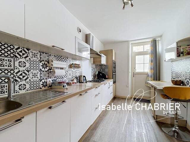 CHEMIRE, MAISON DE VILLAGE RENOVEE — photo du bien