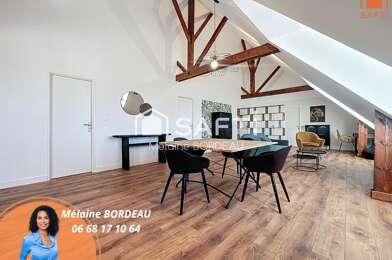 Appartement 5 pièces 1016 €