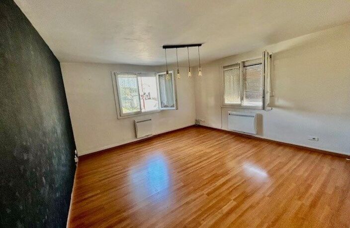 Appartement de 59 m2 et cave — photo 5