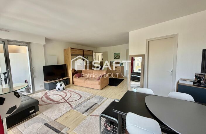 APPARTEMENT UNE CHAMBRE AVEC TERRASSE ET PLACE DE PARKING A NIORT — photo 4