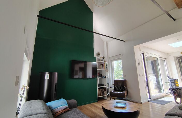Magnifique flamande rénovée, 160 m²,  4/5 chambres, terrasse avec vue dégagée, parking, jardin clos. — photo 5