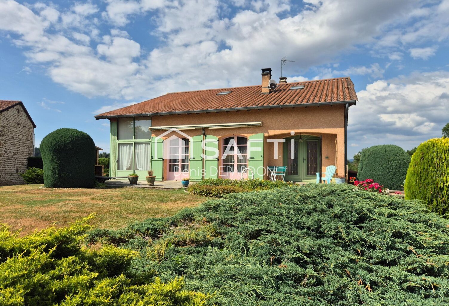 Villa avec grand terrain proche Craponne sur Arzon — photo 1