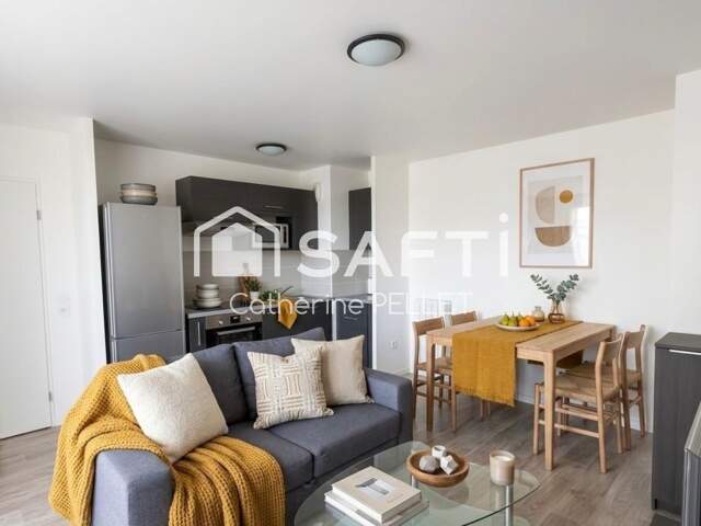 Résidence 2014, balcon et parking, T2 lumineux — photo du bien