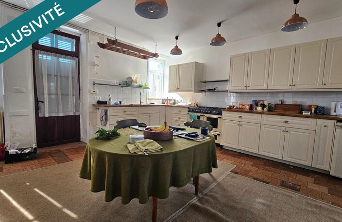 Maison familiale de 127 m² avec grange, dépendances et jardin — photo 3