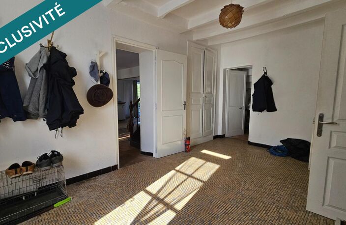 Maison familiale de 127 m² avec grange, dépendances et jardin — photo 5