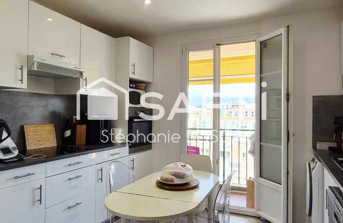 IMMEUBLE ENTIEREMENT RENOVE, ISOLE ET MODERNISE ! — photo 2