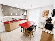 Maison aux prestations haut de gamme avec piscine — photo 4