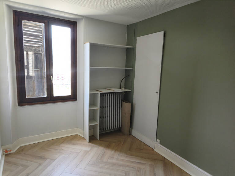 Immeuble de rapport fort rendement Proche Grenoble — photo 1