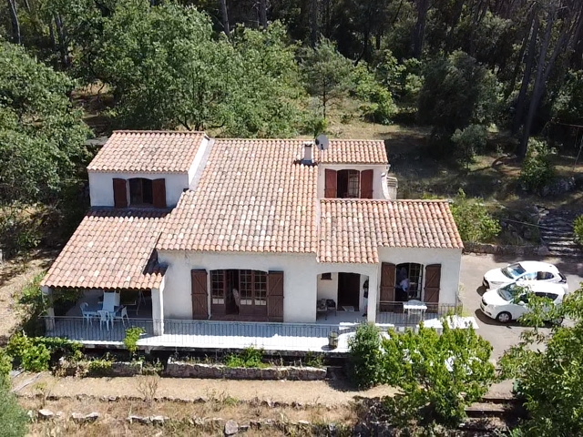 À vendre   Villa provençale à Trans-en-Provence 140M2 — photo du bien