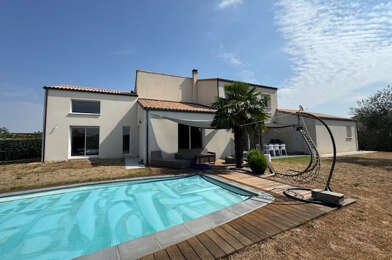Maison 5 pièces 353600 €