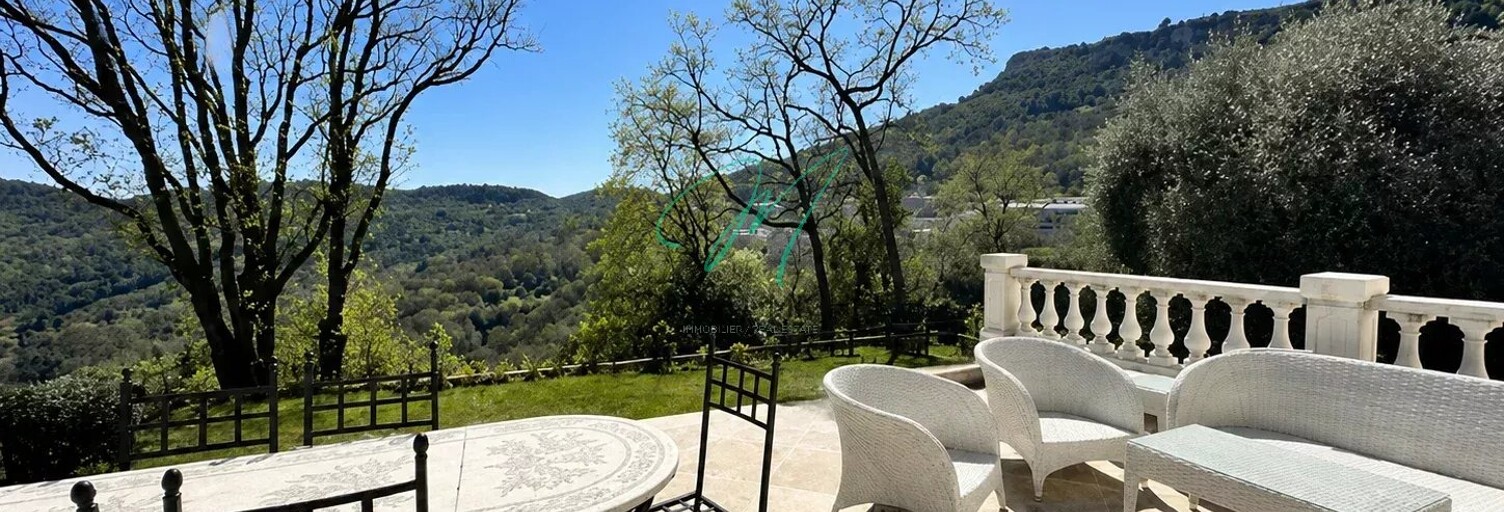 Maison 5 Pièces 161 m² à vendre à Le Bar-sur-Loup (06620)