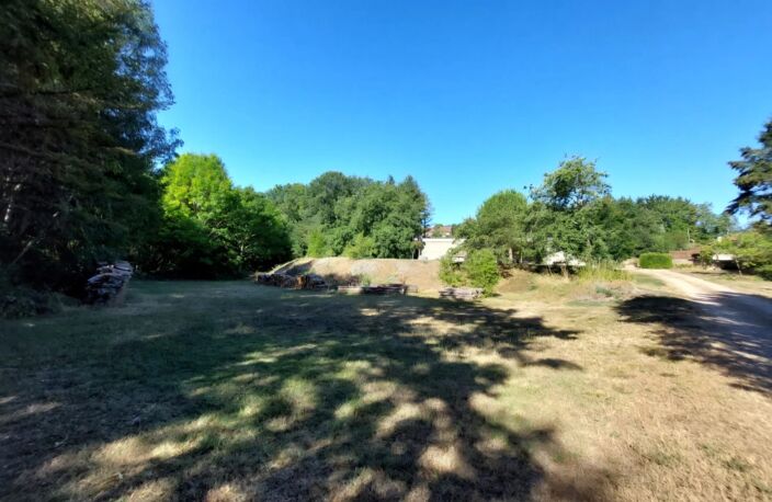 Belle propriété forestière de 302 m² avec piscine à Valdivienne — photo 5