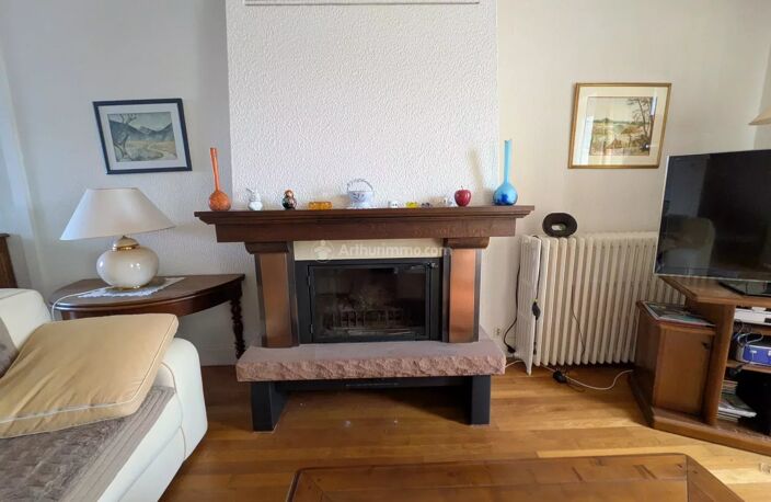 MAISON DE VILLE CHÂTENOIS — photo 3