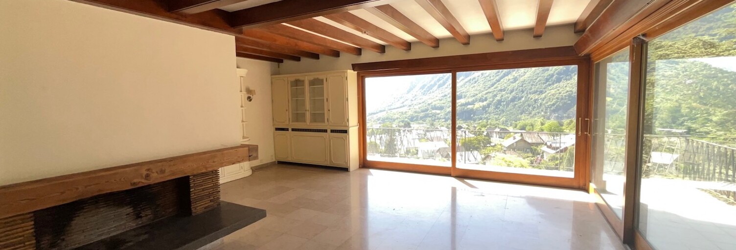 Maison 8 Pièces 220 m² à vendre à Saint-Jean-de-Maurienne (73300)
