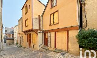 Immeuble  165 m² à vendre à Laval (53000)