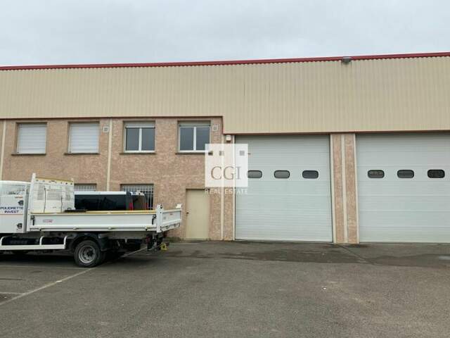 LOCAL D'ACTIVITE à LOUER — photo du bien