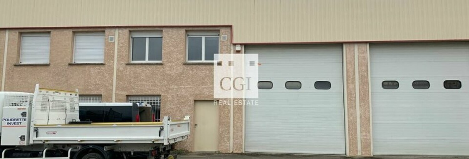 Commerce  120 m² à louer à Chassieu (69680)