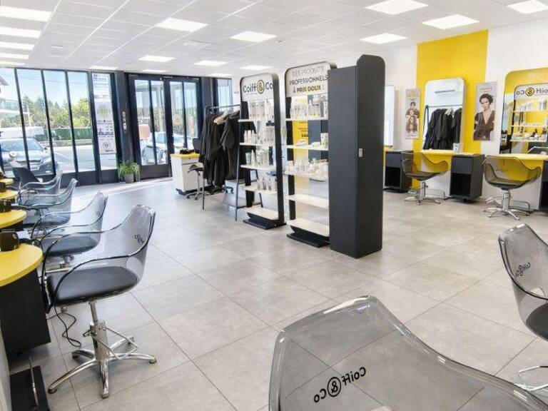 Vente Boutique/Local commercial 120 m&sup2; — photo 1