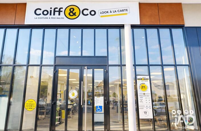 Vente Boutique/Local commercial 120 m&sup2; — photo 2