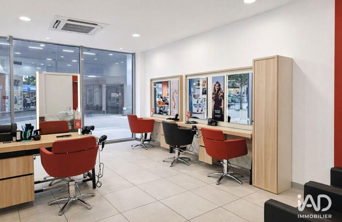 Vente Boutique/Local commercial 80 m&sup2; — photo 5