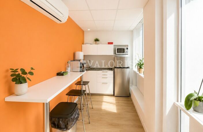 BUREAUX à LOUER — photo 2