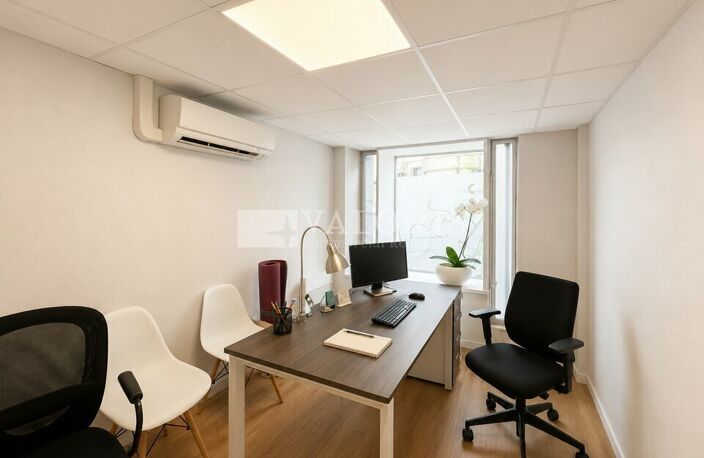 BUREAUX à LOUER — photo 3